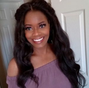 Meet your Posher, Carmen